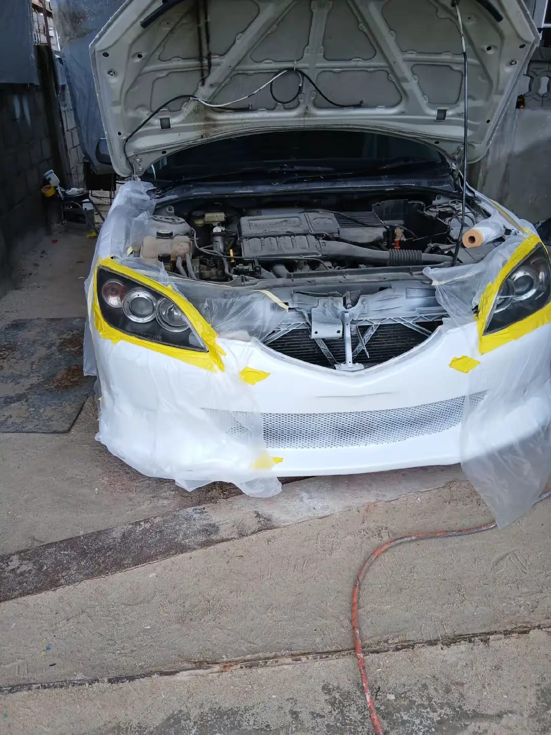 Auto body front end paint prep