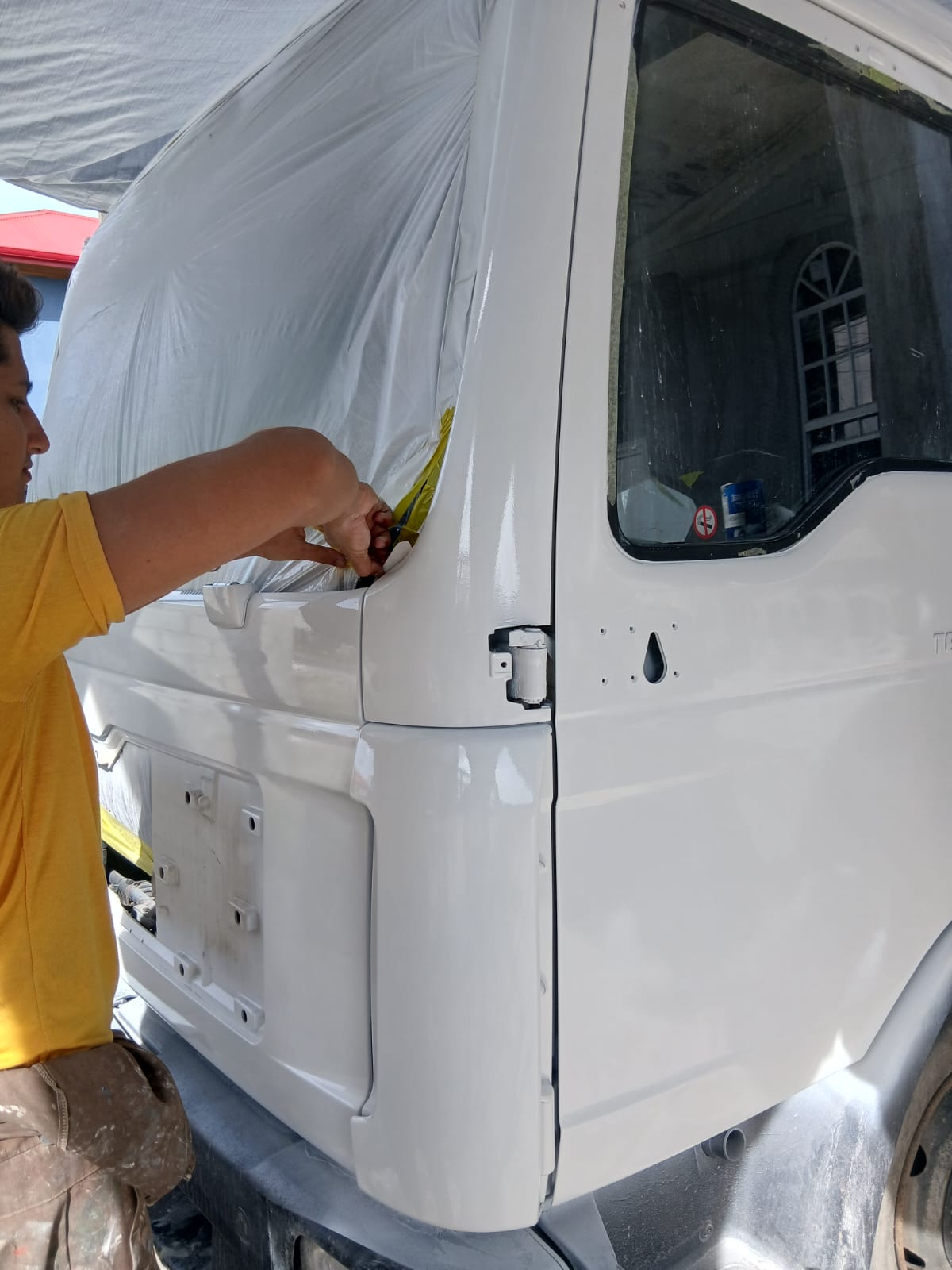 Van panel paint and finishing